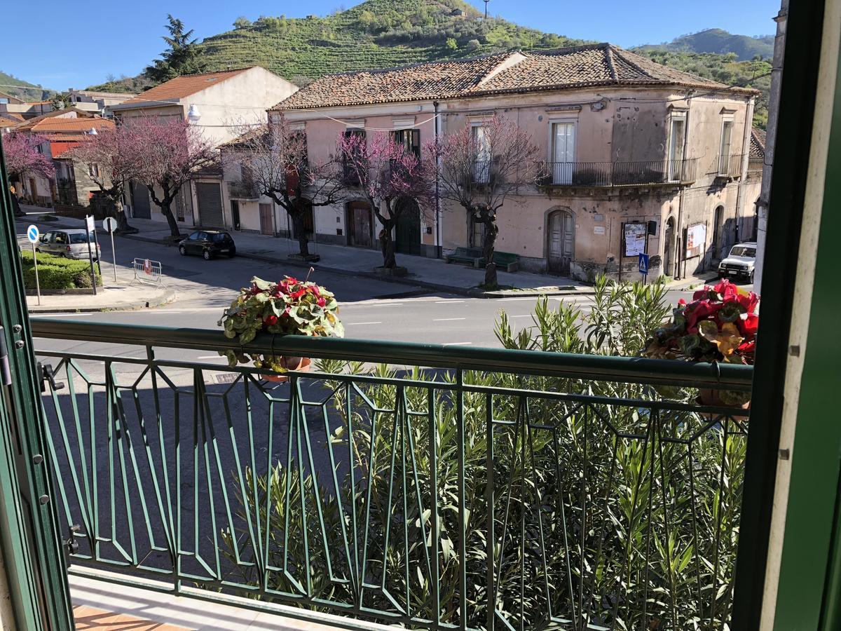 Etna Vintage Hotel Linguaglossa Buitenkant foto